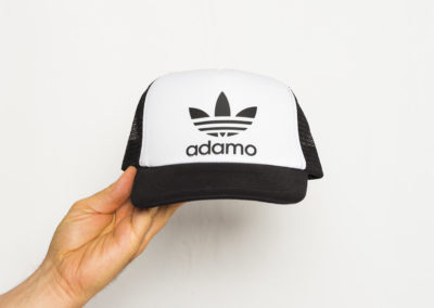 Adamo — Cap