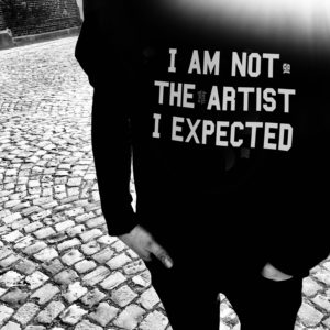 I am not the artist I expected - T-shirt
