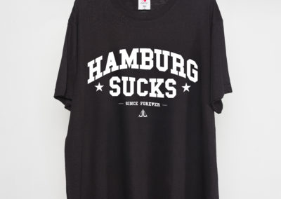 Hamburg sucks - t-shirt