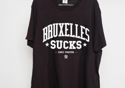 Bruxelles sucks - T-shirt