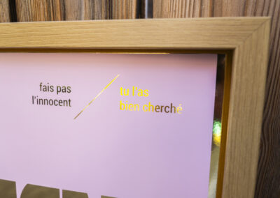 C'est vraiment bien fait pour ta gueule - rose sur gold mirroir