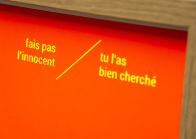 C'est vraiment bien fait pour ta gueule - Rouge fluo & jaune fluo